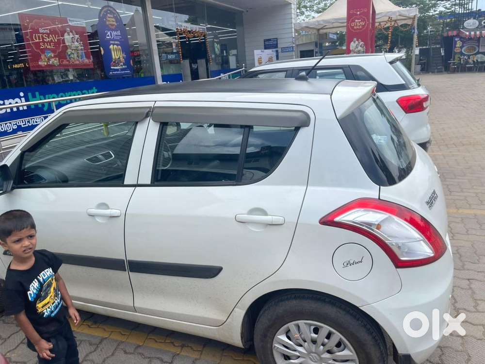 Maruti Suzuki Swift 2017 Cng & Petrol Well Maintained