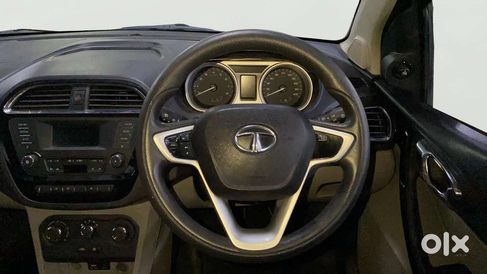 Tata Tiago 1.2 Revotron Xz, 2016, Petrol