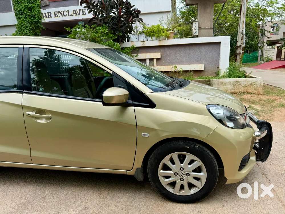Honda Mobilio 1.5 V 2014