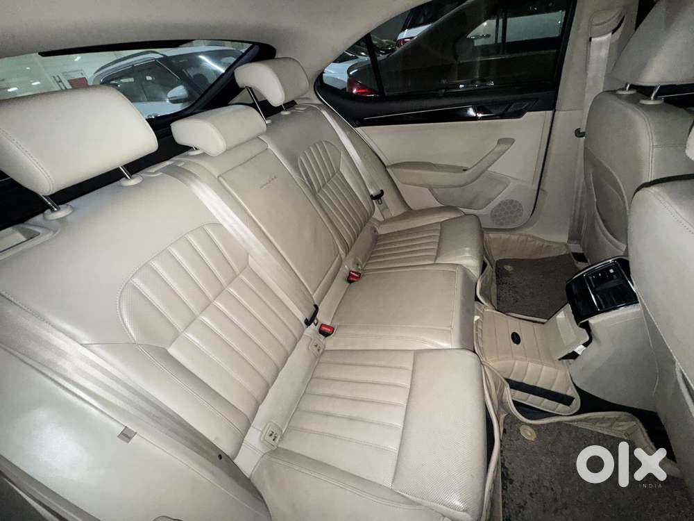 Skoda Superb Lk 1.8 Tsi At, 2018, Petrol