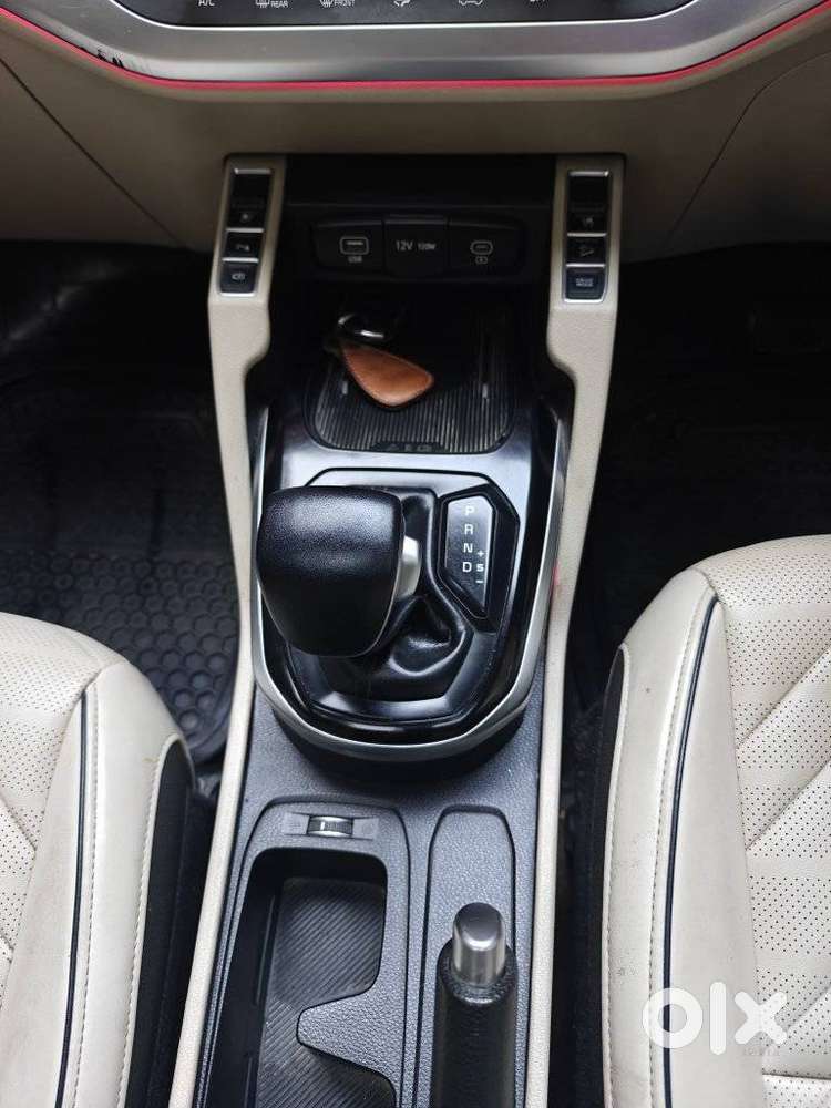 Kia Carens Luxury (o)1.5 Diesel At 7 Str, 2022, Diesel