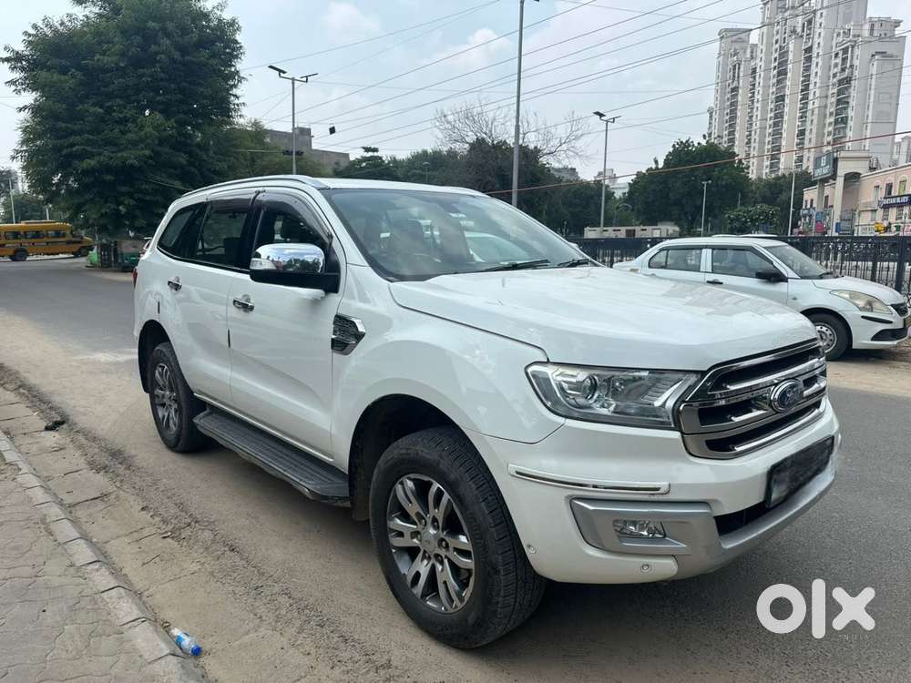 Ford Endeavour 3.2 Titanium At 4x4, 2017, Diesel