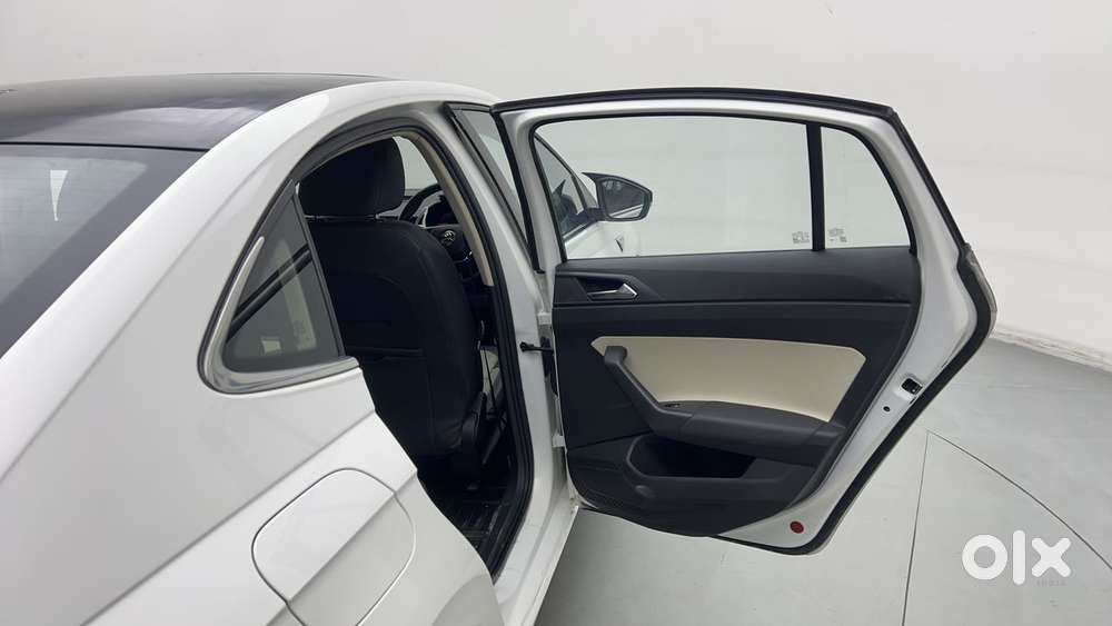 Skoda Slavia Style 1.5l Tsi Dsg, 2023, Petrol