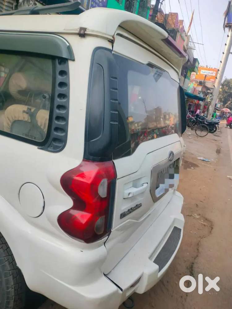 Mahindra Scorpio 2015 Diesel Well Maintained