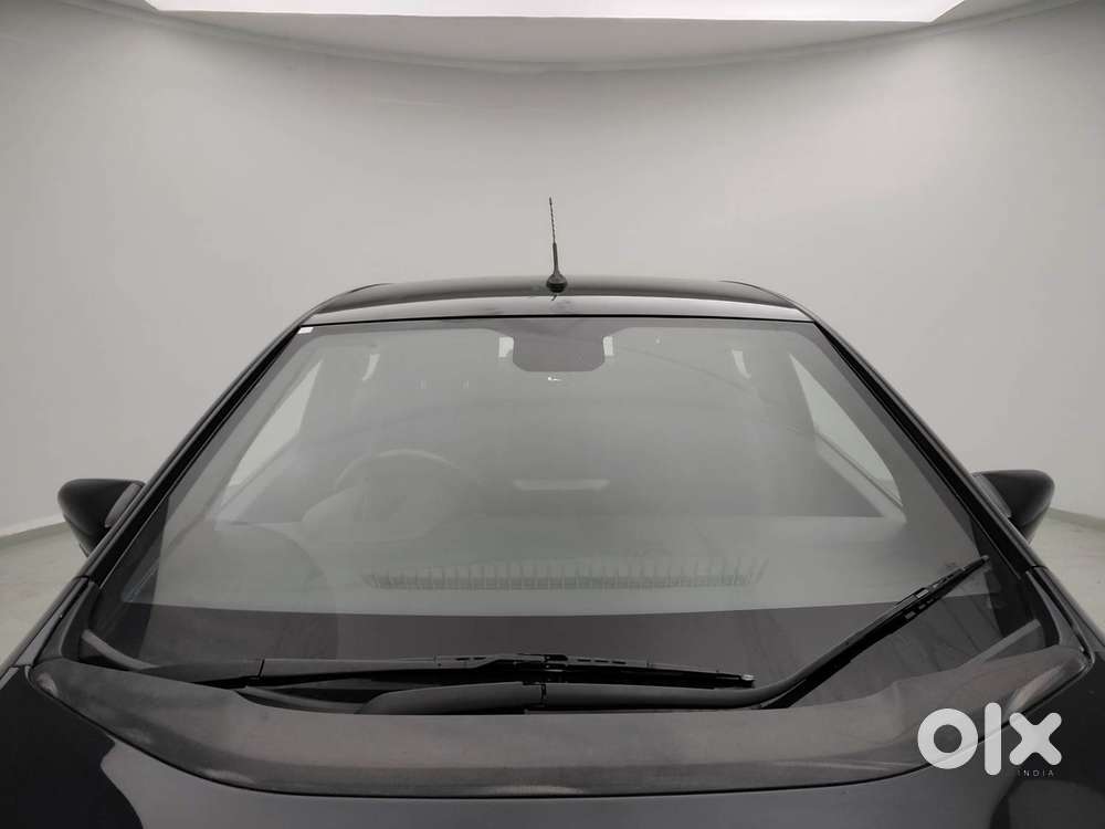 Tata Altroz Xza Plus (s) Dark Edition, 2023, Petrol