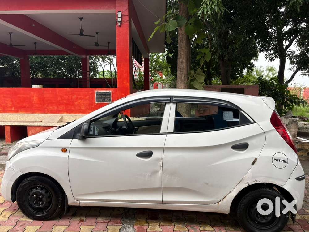 Hyundai Eon Era Petrol Automatic 2016