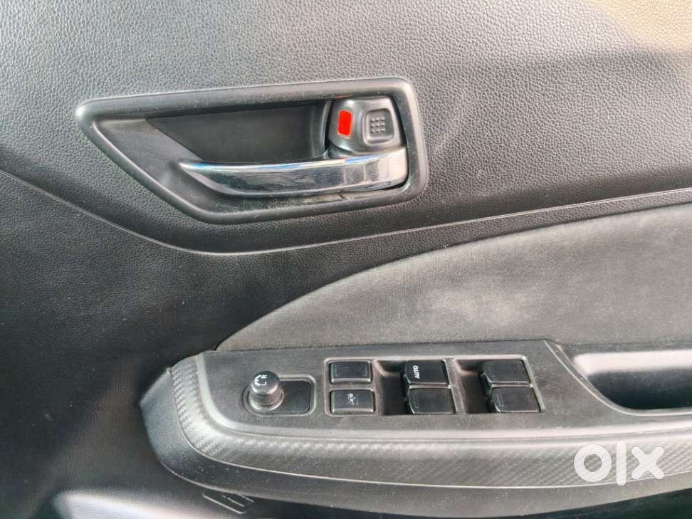 Maruti Suzuki Swift 2018 Vxi, 2019, Petrol