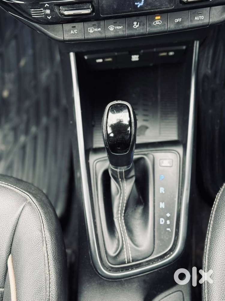 Hyundai I20 Asta 1.4 At Vtvt, 2020, Petrol