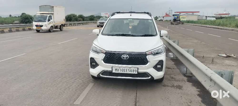 Toyota Rumion 2024 Cng & Hybrids 64345 Km Driven