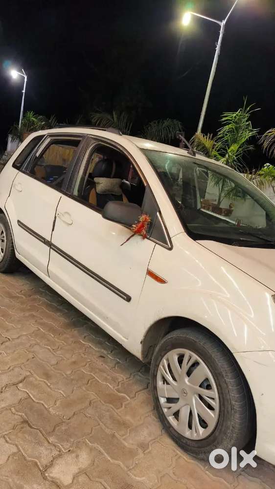 Ford Figo 2014 Diesel 107000 Km Driven