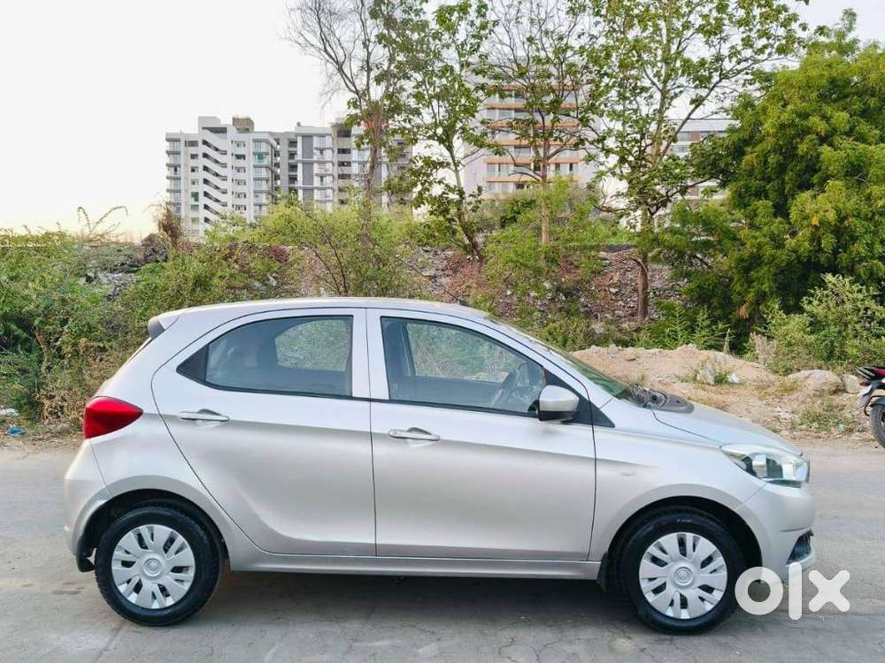 Tata Tiago 1.2 Revotron Xta, 2018, Petrol