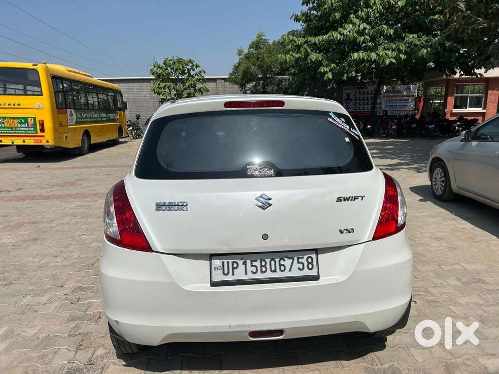 Maruti Suzuki Swift 2015 Petrol 500000 Km Driven