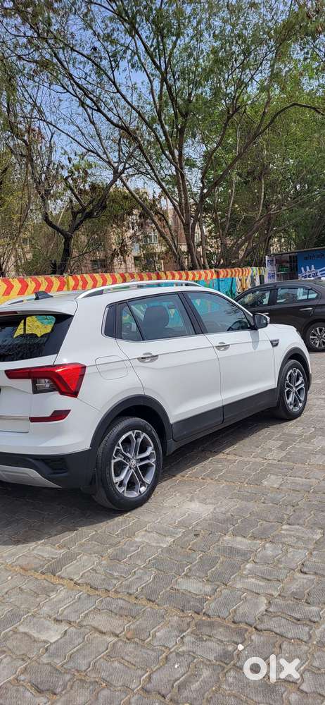 Skoda Kushaq Anniversary Edition 1.0l Tsi At, 2022, Petrol