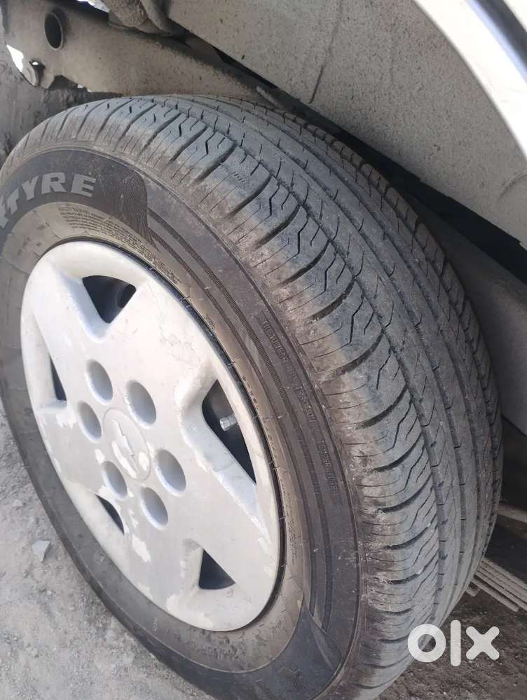 New Condition Tavera B3 10 Seater