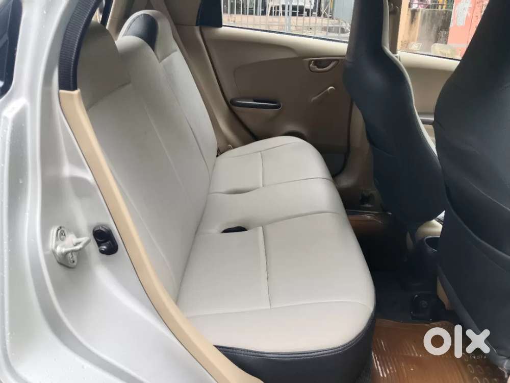 Honda Brio 1.2 E Mt, 2013, Petrol