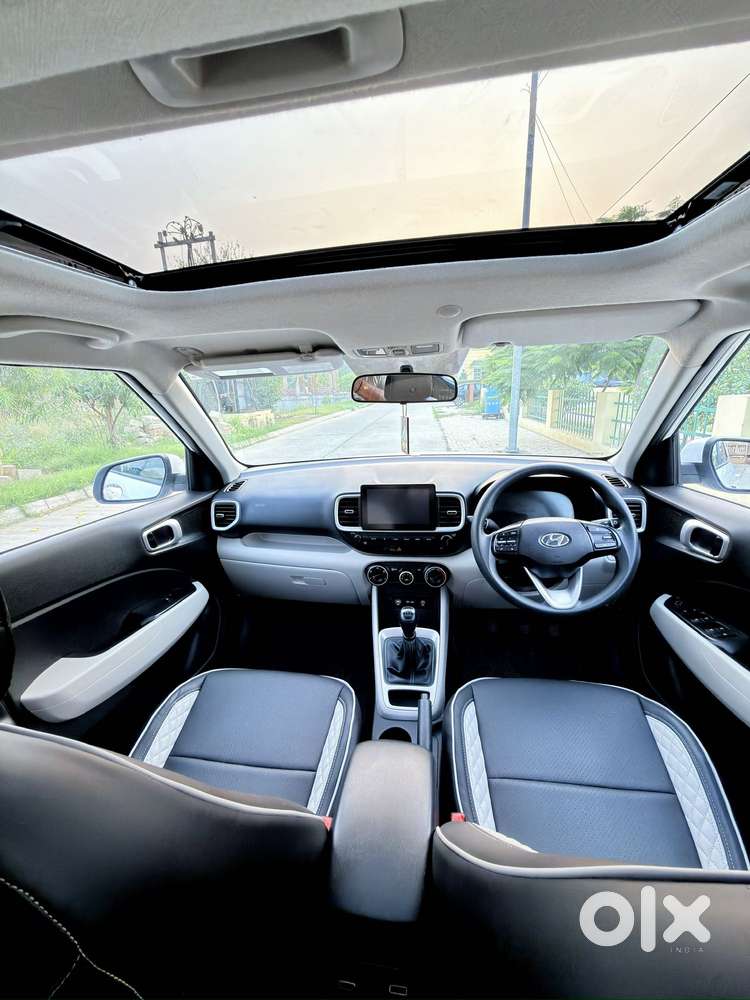 Hyundai Venue S Plus Mt 1.2 Kappa, 2024, Petrol