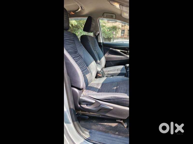 Toyota Innova Crysta