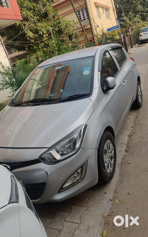 Hyundai I20 2012 Petrol 144000 Km Driven