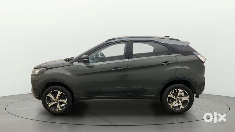 Tata Nexon 1.2 Revotron Xza Plus Dualtone, 2022, Petrol