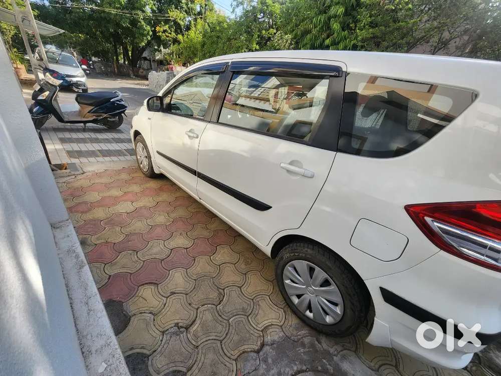 Maruti Suzuki Ertiga 2016 Petrol Well Maintained