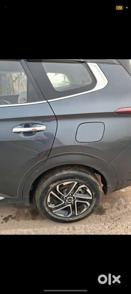 Kia Carens 2023 Diesel Well Maintained