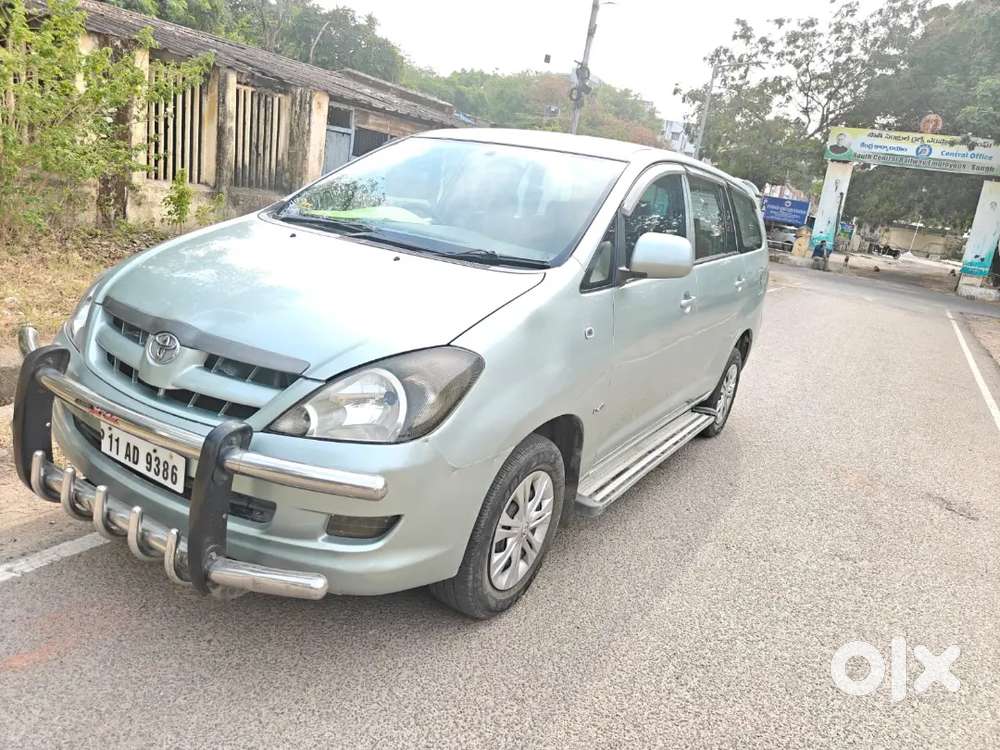 Toyota Innova 2.5 G 2008 Diesel Good Condition Validity Up To 2028.