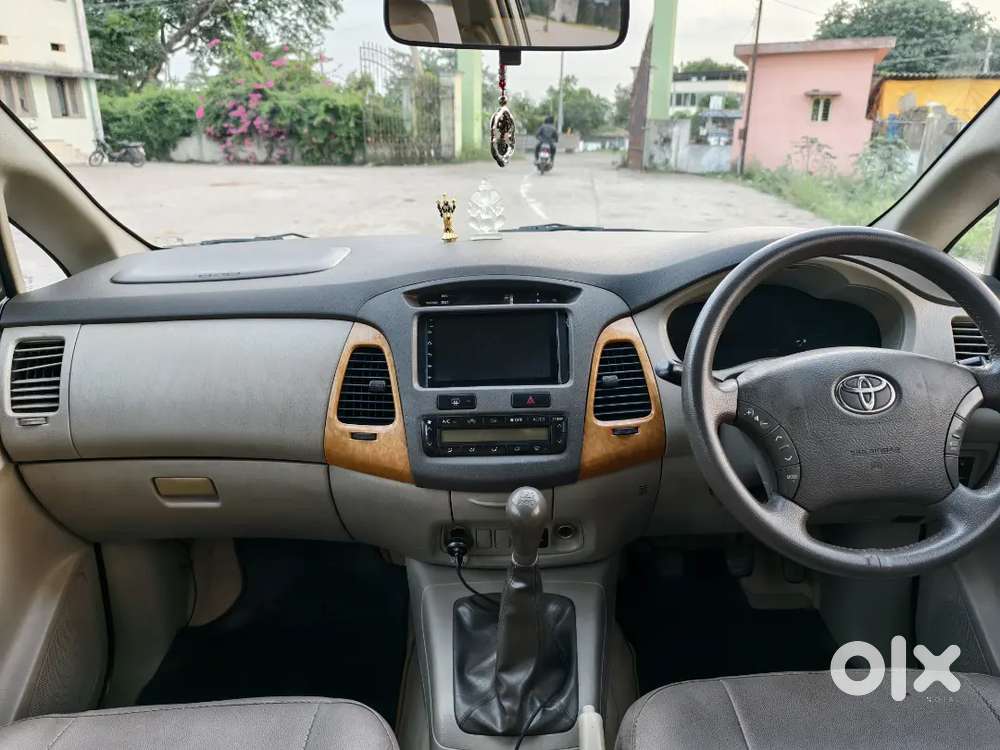 Toyota Innova 2010 Diesel 210000 Km Driven