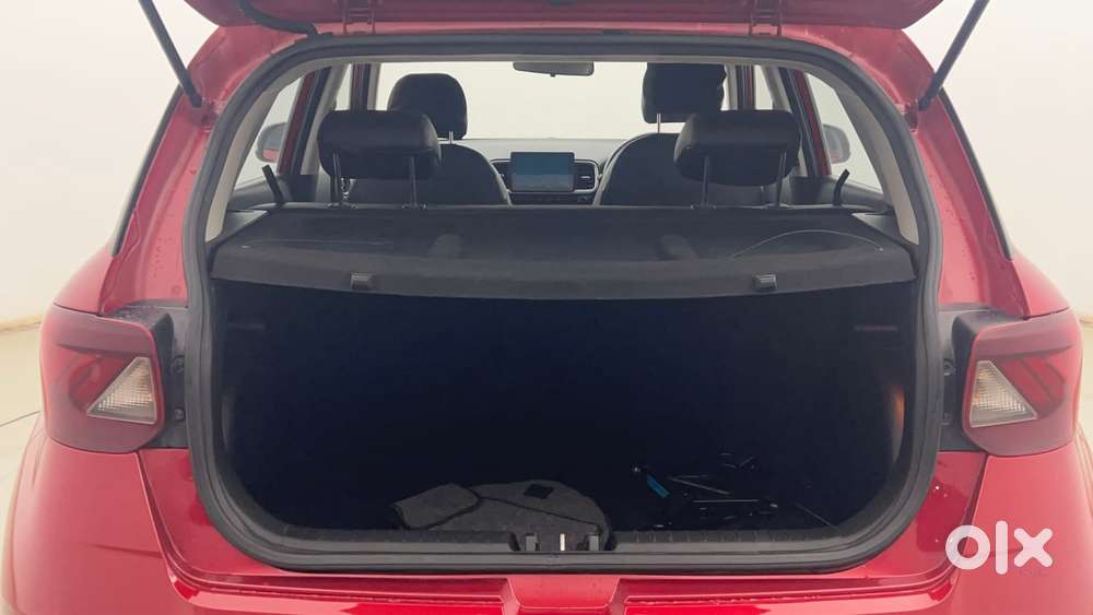 Hyundai Venue 1.2 S Plus, 2022, Petrol