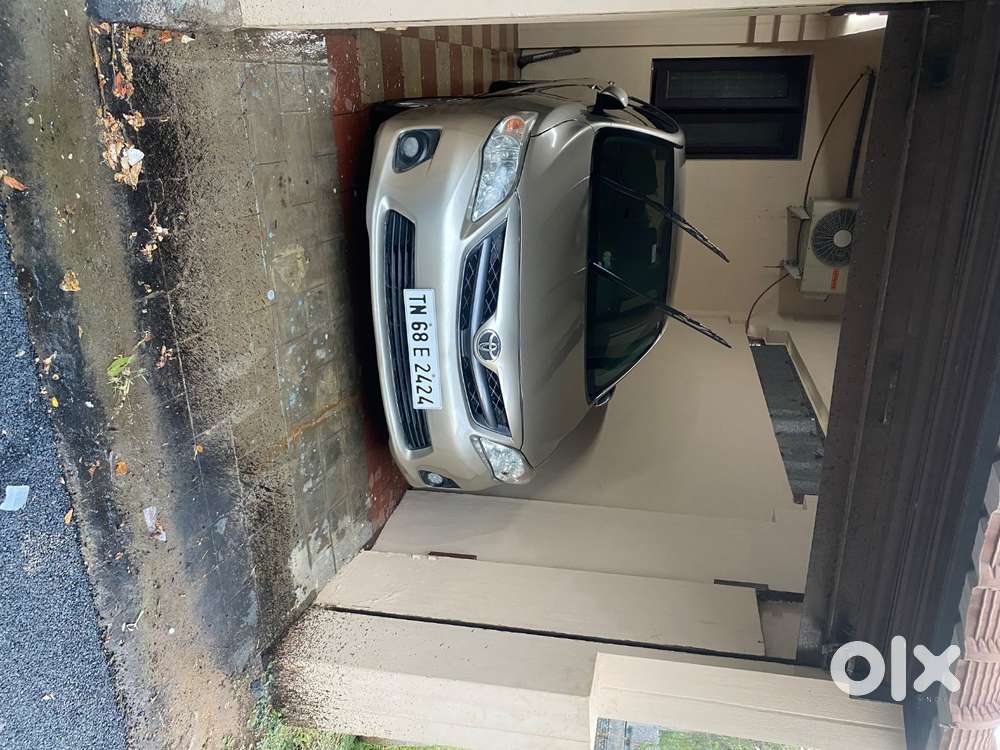 Toyota Corolla Altis Sedan Types Car