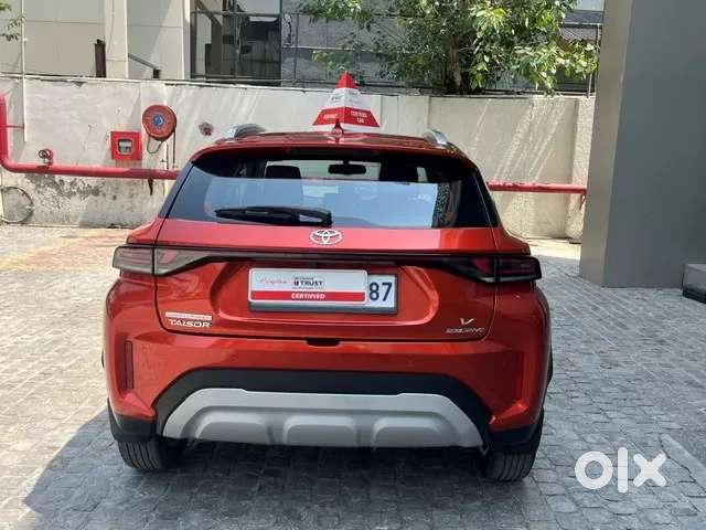 Toyota Urban Cruiser Taisor V 1.0 Petrol Mt, 2024, Petrol