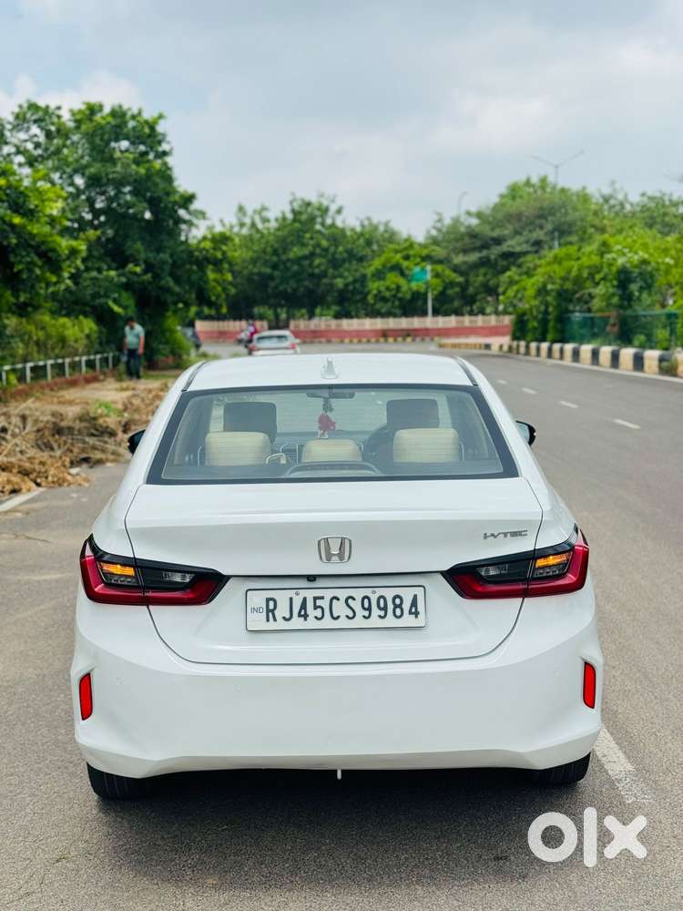 Honda City V Mt Exclusive, 2022, Petrol
