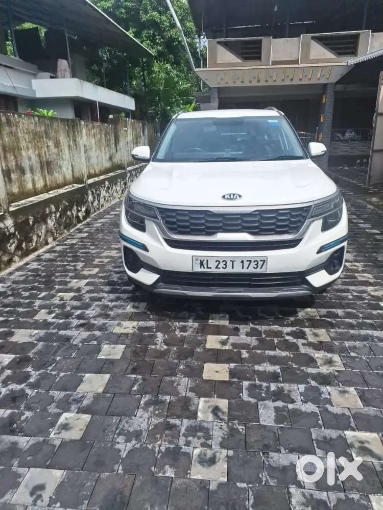 Kia Seltos 2021 Model Good Condition For Sale(glacier White Pearl)
