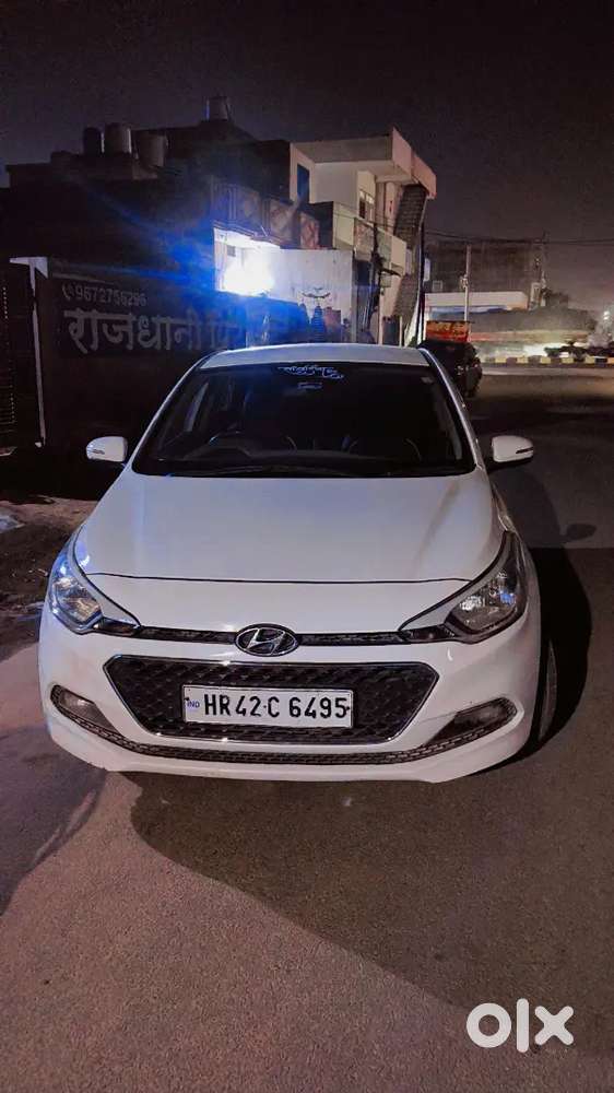 Hyundai I20 2015 Diesel 125000 Km Driven