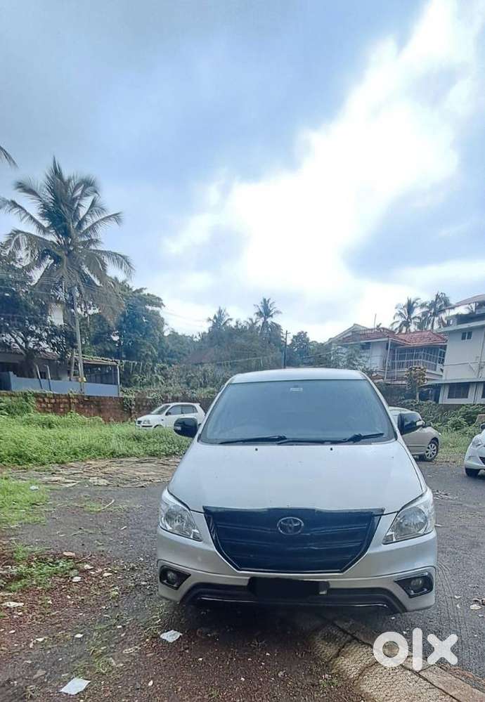 Toyota Innova 2.5 Z Diesel 7 Seater, 2014, Diesel