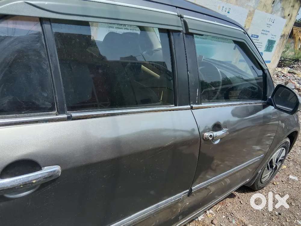 Maruti Suzuki Swift Dzire 2016 Diesel 84500 Km Driven
