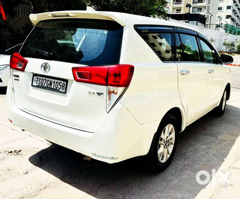 Toyota Innova Crysta, 2018