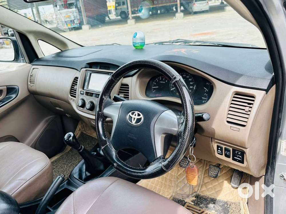 Toyota Innova 2.5 G (diesel) 7 Seater, 2016, Diesel