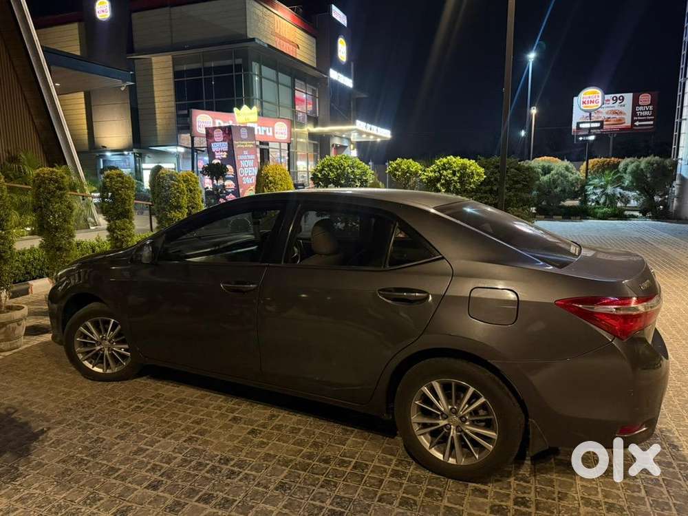 Toyota Corolla Altis 2014 Diesel Well Maintained