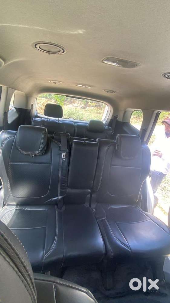 Kia Carens 2024 22000 Km Driven Company Service