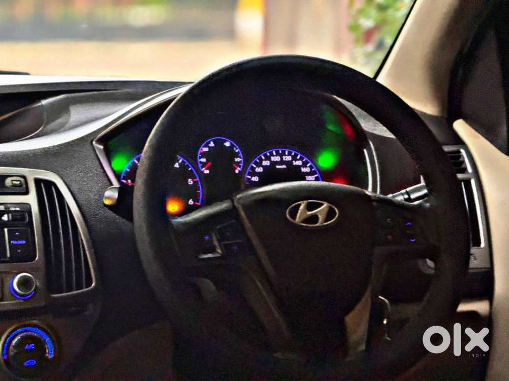 Hyundai I20 Sportz 1.2 Bs-iv, 2012, Diesel