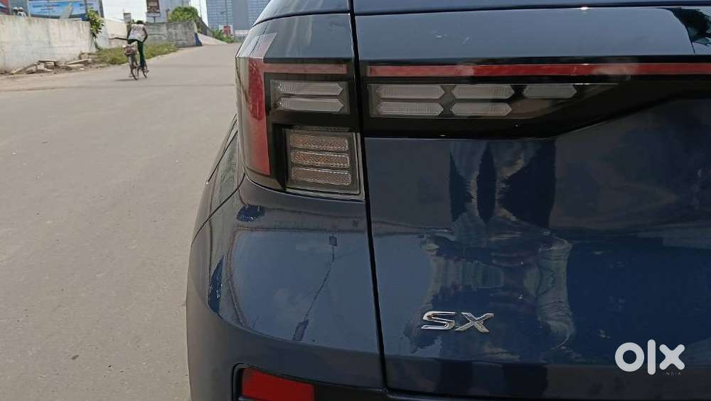 Hyundai Venue Sx Mt, 2022, Petrol