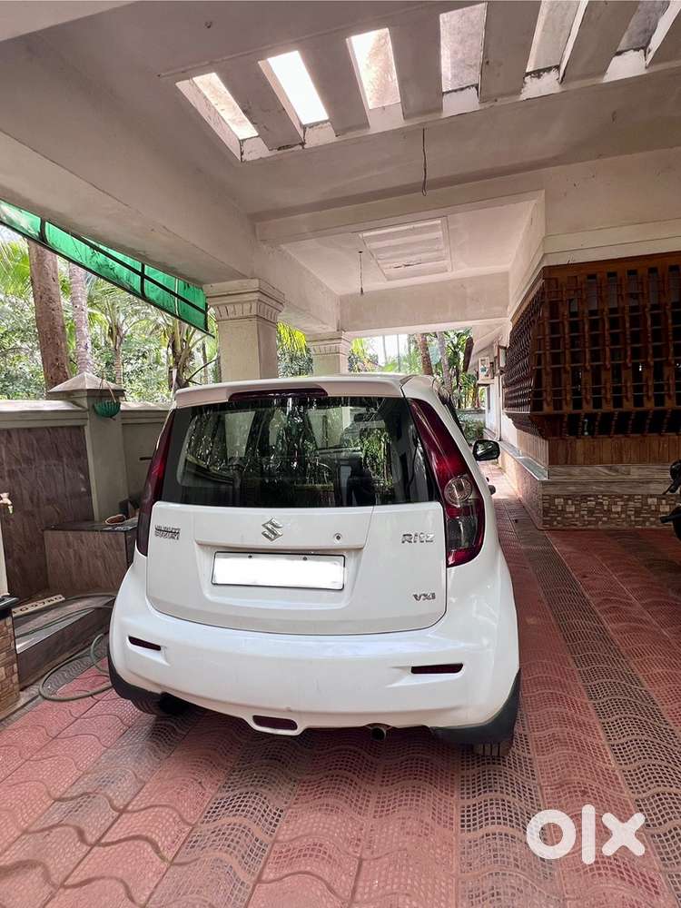 Maruti Suzuki Ritz Vxi 2011