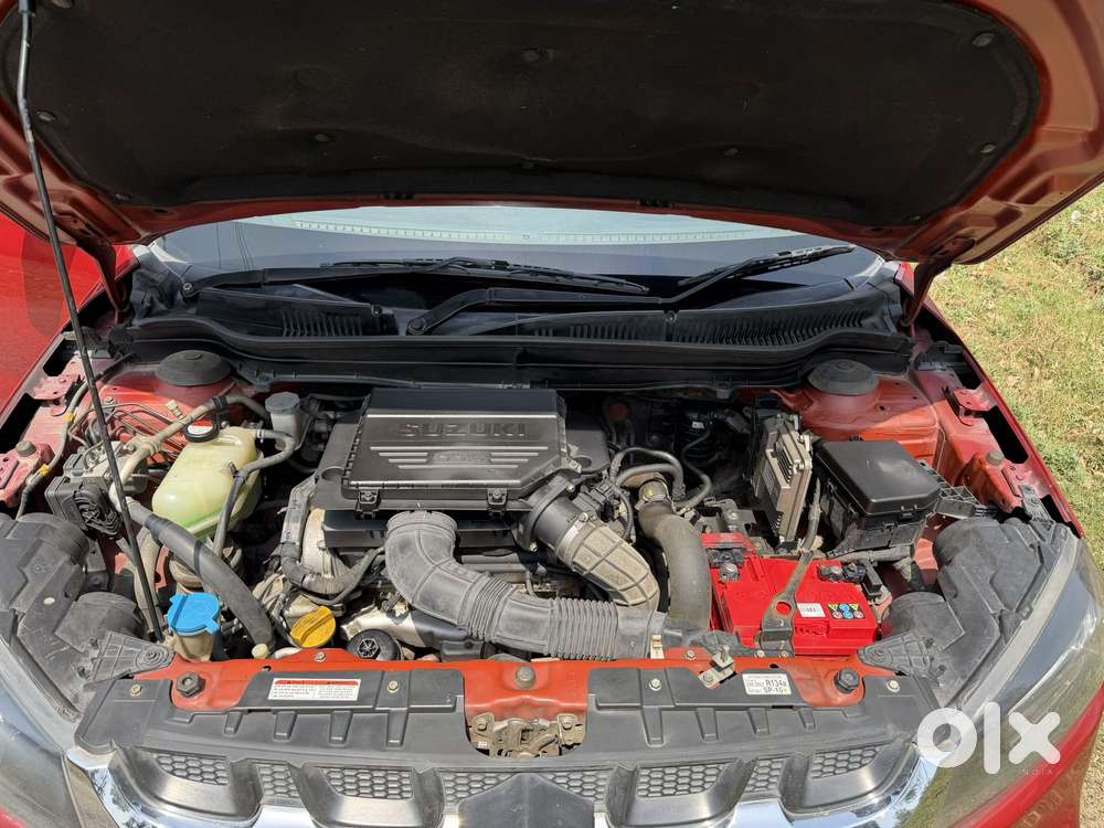 Maruti Suzuki Vitara Brezza Zdi Plus Dual Tone, 2016, Diesel