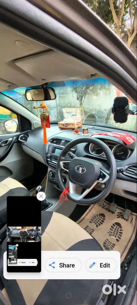 Tata Tiago 2017 Model Running Km 50000 With Music System Price 300000