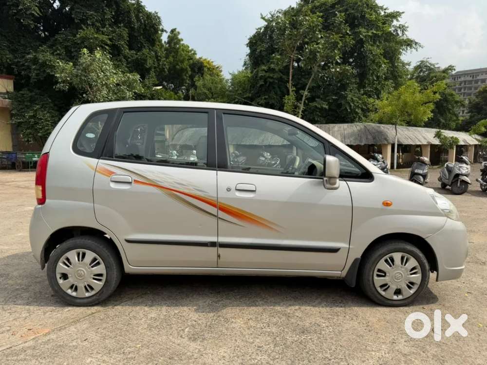 Maruti Suzuki Zen Estilo Vxi Bsiv, 2013, Petrol