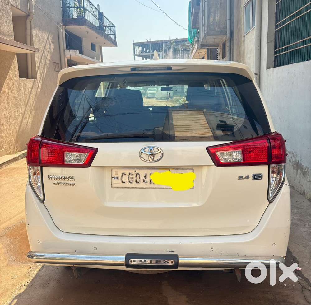 Toyota Innova Crysta 2020 Diesel Well Maintained