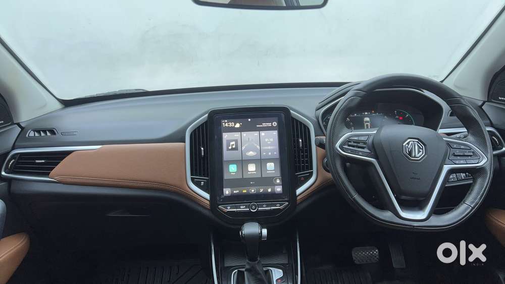 Mg Hector Plus 1.5 Sharp Turbo Cvt 6 Str, 2022, Petrol