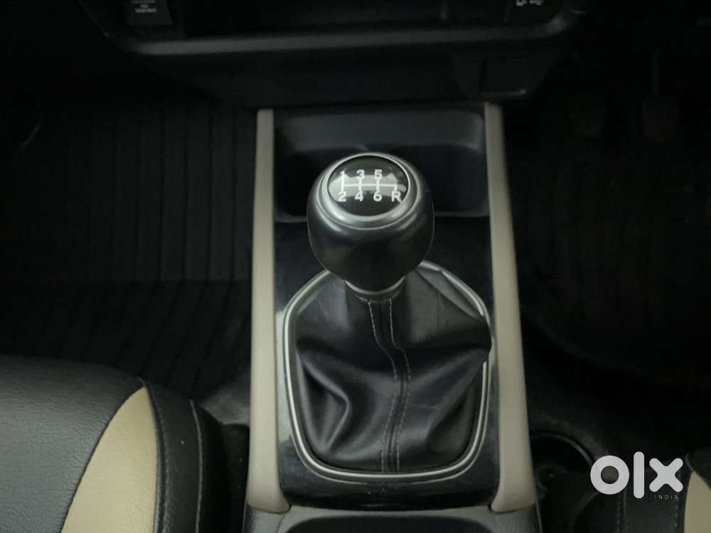 Honda Elevate V Mt, 2023, Petrol