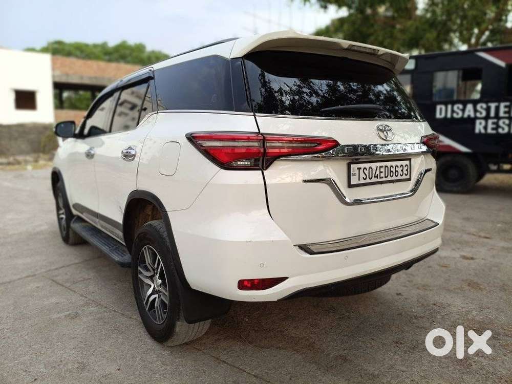 Toyota Fortuner 4x2 At 2.8 Diesel, 2021, Diesel