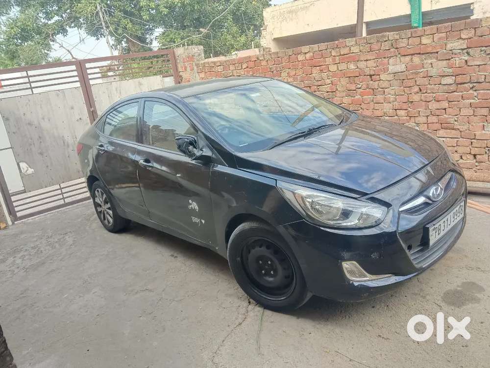 Hyundai Verna Crdi Sx 2013